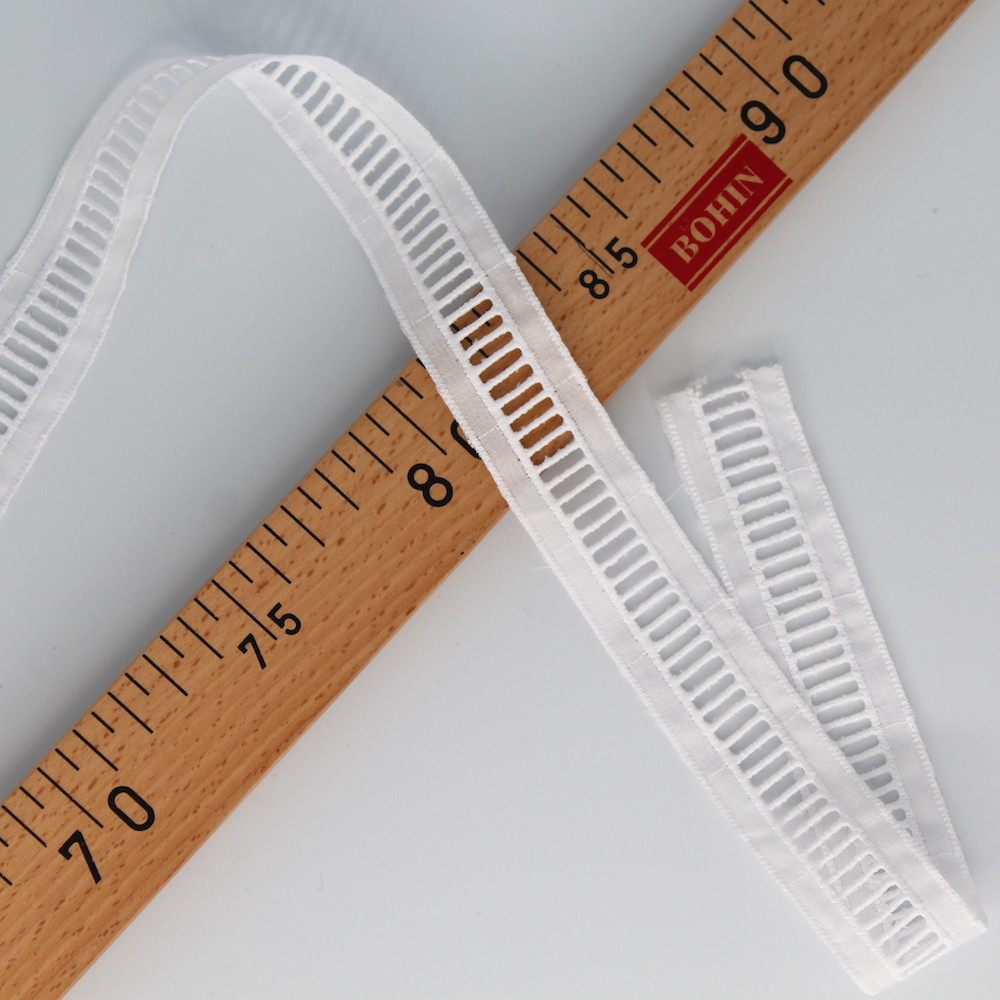 Galon coton entredeux brodé 25mm x 1m