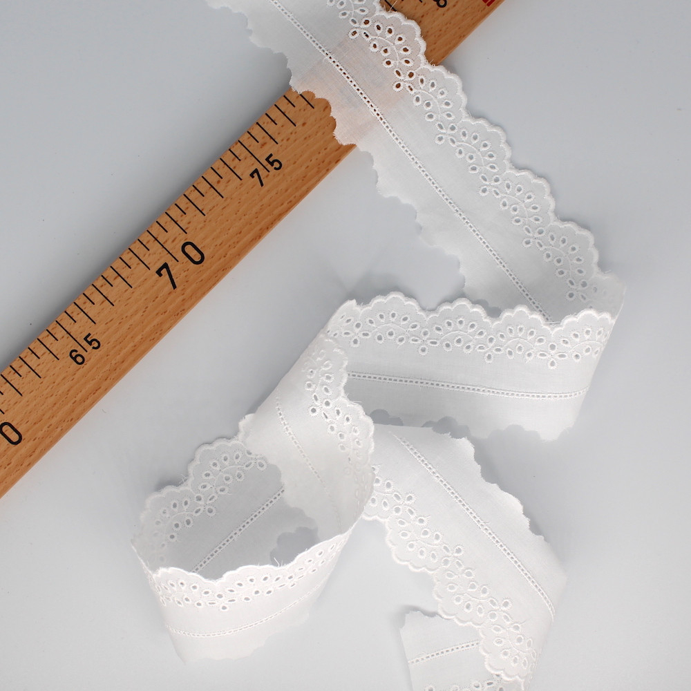 Galon coton broderie anglaise brodé 60mm x 1m