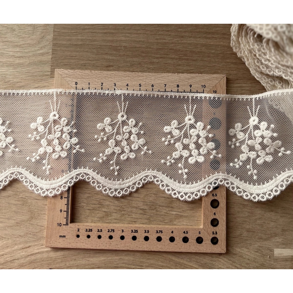 Galon tulle souple crème broderie coton brodé 80mm x 1m