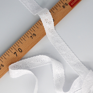 Galon entredeux broderies fleurs 25mm x 1m