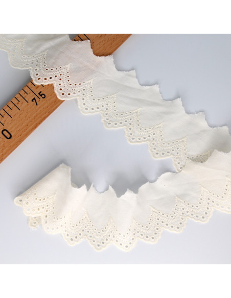Galon coton broderie anglaise brodé ECRU 50mm x 1m