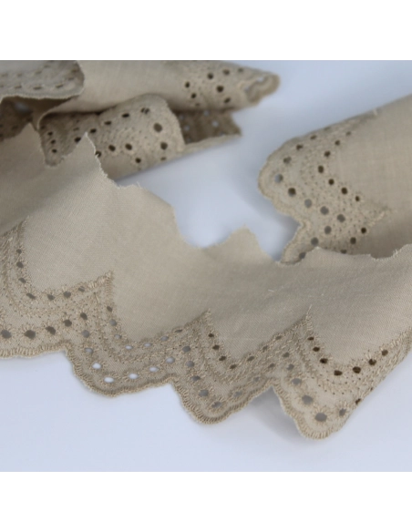 Galon coton broderie anglaise grège brodé 50mm x 1m