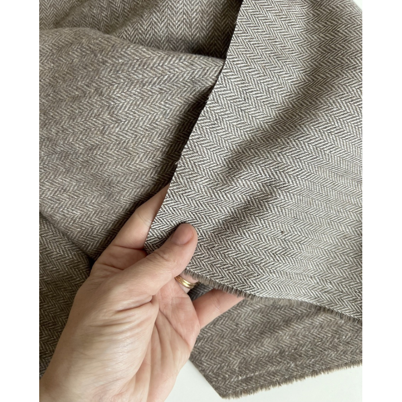 Tissu chevrons texturé coton / laine coloris vison