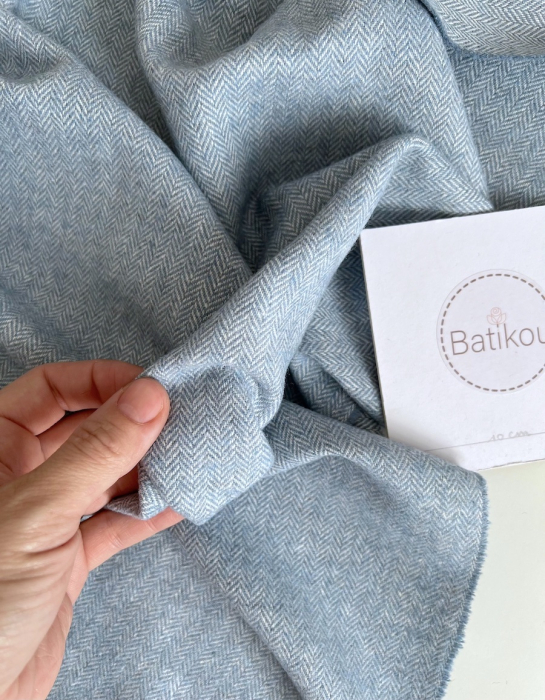 Tissu chevrons texturé coton / laine coloris bleu porcelaine Batikou - 6