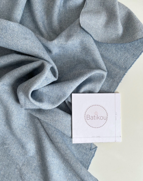 Tissu chevrons texturé coton / laine coloris bleu porcelaine Batikou - 5