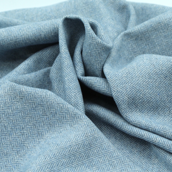 Tissu chevrons texturé coton / laine coloris bleu porcelaine Batikou - 1