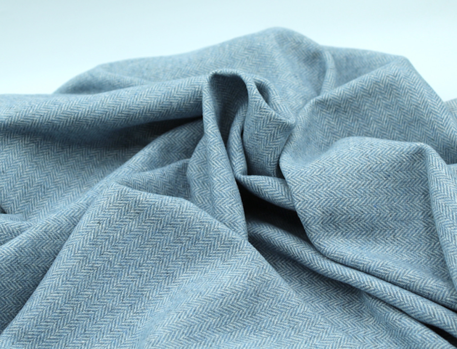 Tissu chevrons texturé coton / laine coloris bleu porcelaine Batikou - 7