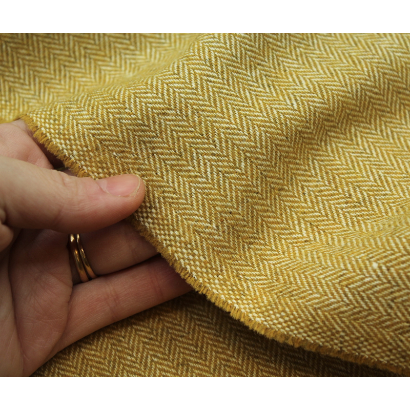 Tissu chevrons texturé coton / laine coloris Moutarde