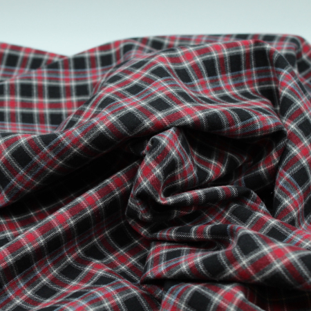 Tissu sergé de coton gratté organique imprimé tartan Tissu sergé de coton gratté organique imprimé tartan
