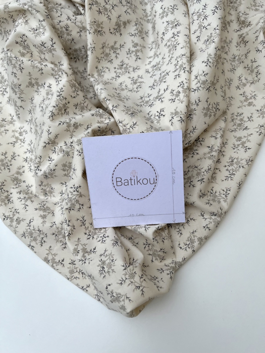 Meriem - Popeline de coton douce exclusif imprimé beige fond écru Tissus issus de l'agriculture biologique  - 5