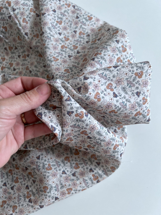 Manon - Batiste de coton SILKYNE à imprimé fleuri Tissus issus de l'agriculture biologique  - 7