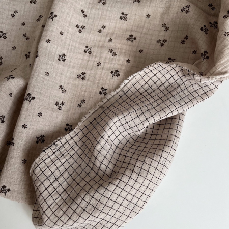 Max - Double gaze de coton double face coloris beige chiné Tissus issus de l'agriculture biologique  - 1 Max - Double gaze de coton double face coloris beige chiné Tissus issus de l'agriculture biologique  - 1