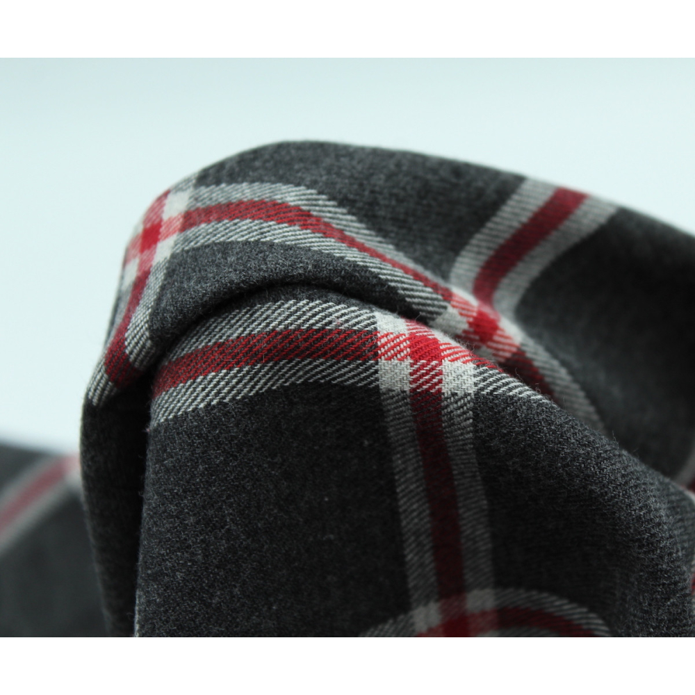 Tissu sergé de coton gratté organique imprimé tartan