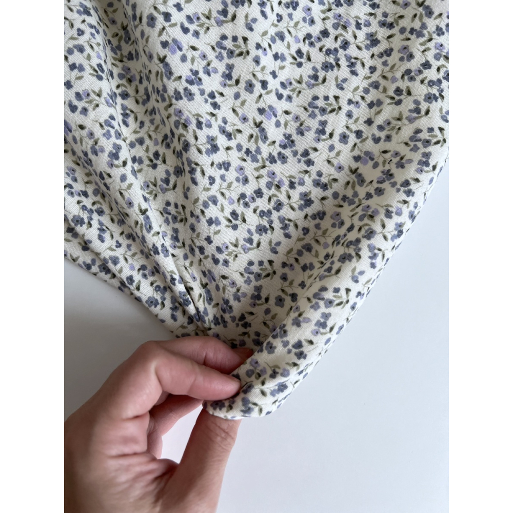 Mila - Double gaze de coton coloris fond écru imprimé fleuri Tissus issus de l'agriculture biologique  - 4