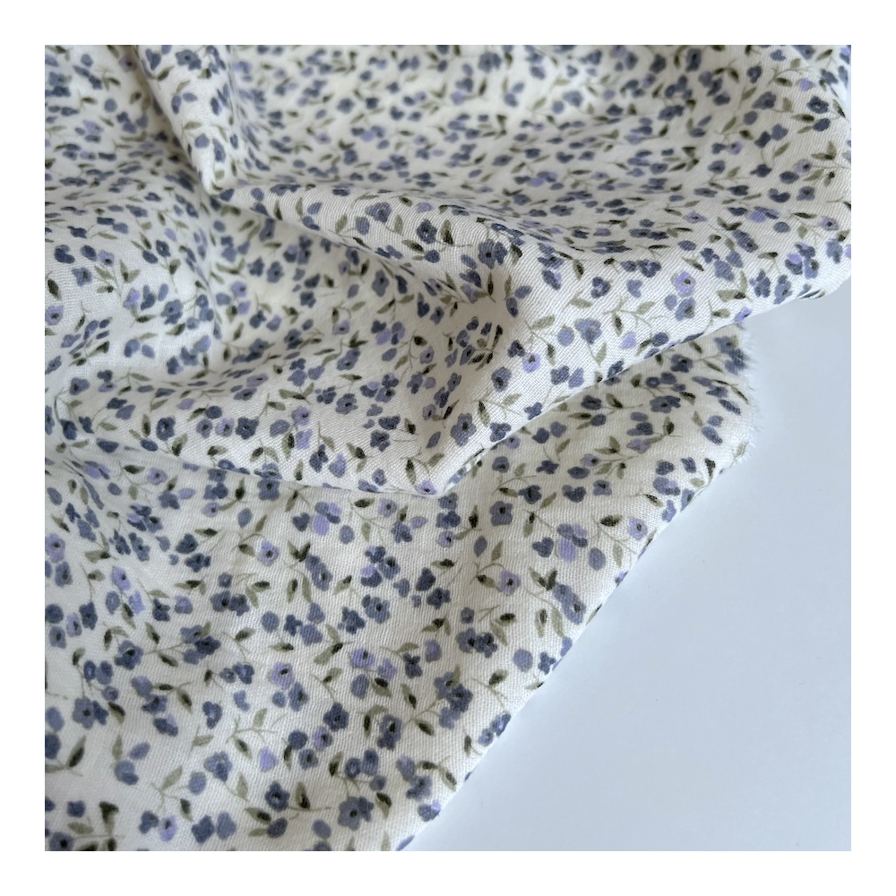 Mila - Double gaze de coton coloris fond écru imprimé fleuri Tissus issus de l'agriculture biologique  - 11