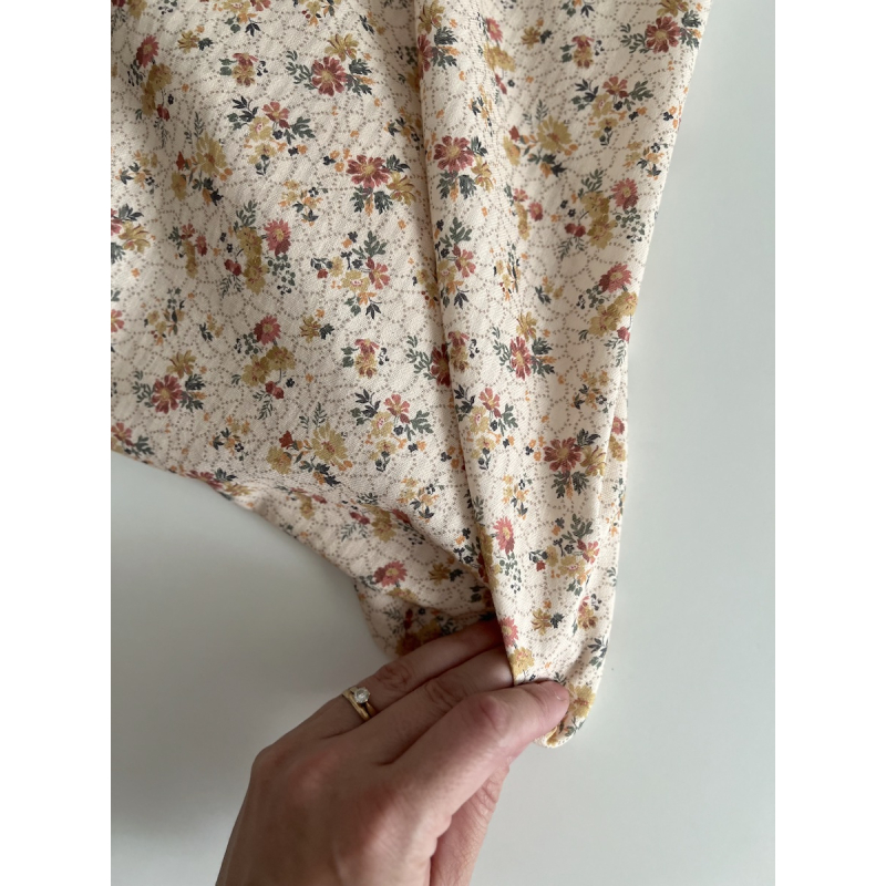 Judith - Seersucker / Coton gaufré doux fond écru motif fleuri Batikou - 3