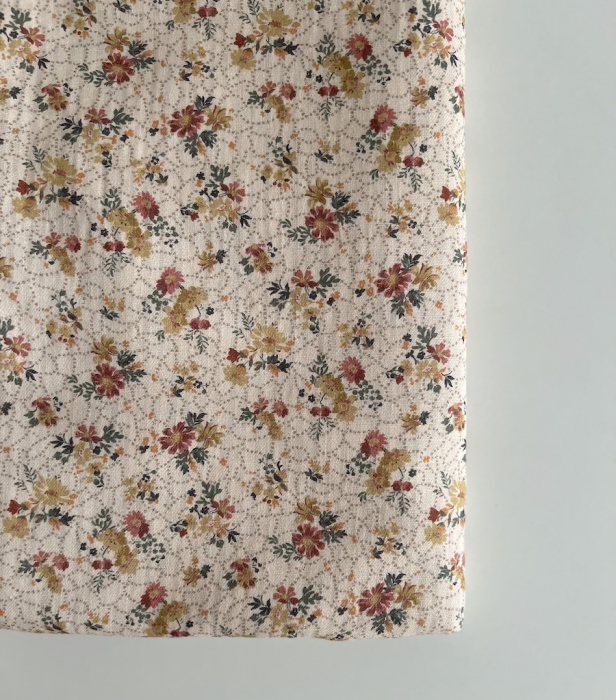 Judith - Seersucker / Coton gaufré doux fond écru motif fleuri Batikou - 5