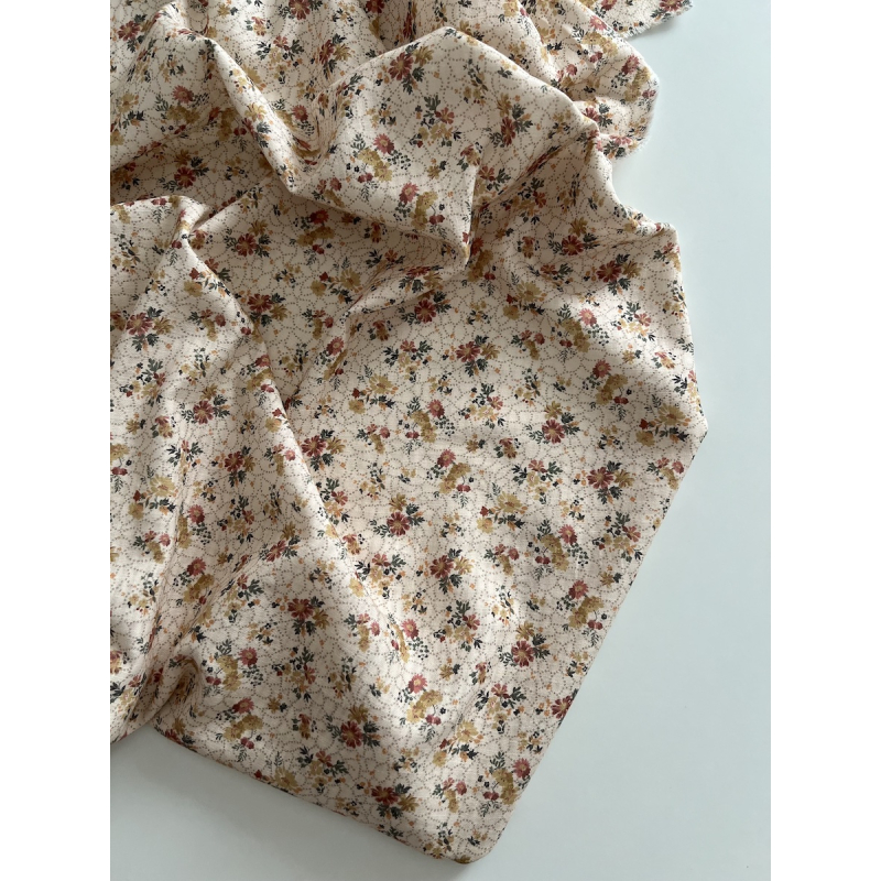 Judith - Seersucker / Coton gaufré doux fond écru motif fleuri Batikou - 8