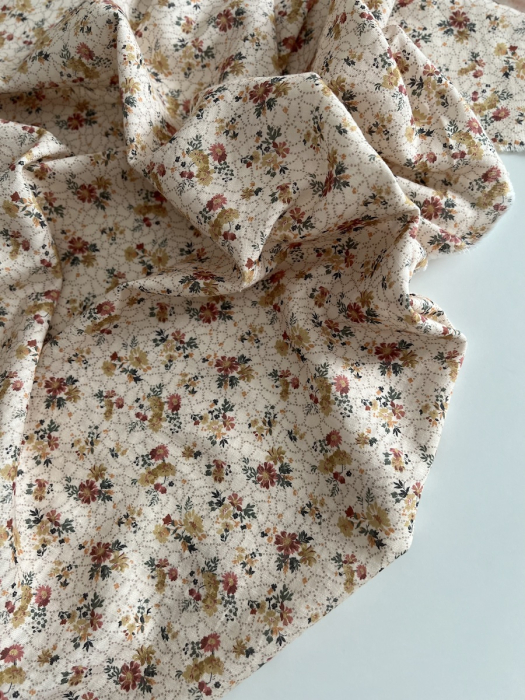 Judith - Seersucker / Coton gaufré doux fond écru motif fleuri Batikou - 9