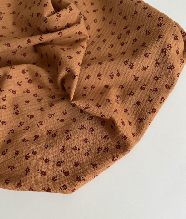 Erika - Seersucker / Coton gaufré doux fond écureuil motif fleuri Batikou - 3