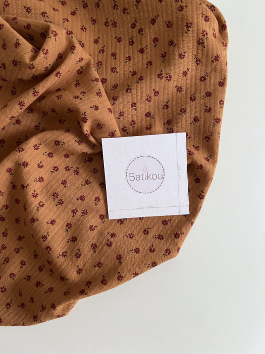 Erika - Seersucker / Coton gaufré doux fond écureuil motif fleuri Batikou - 5