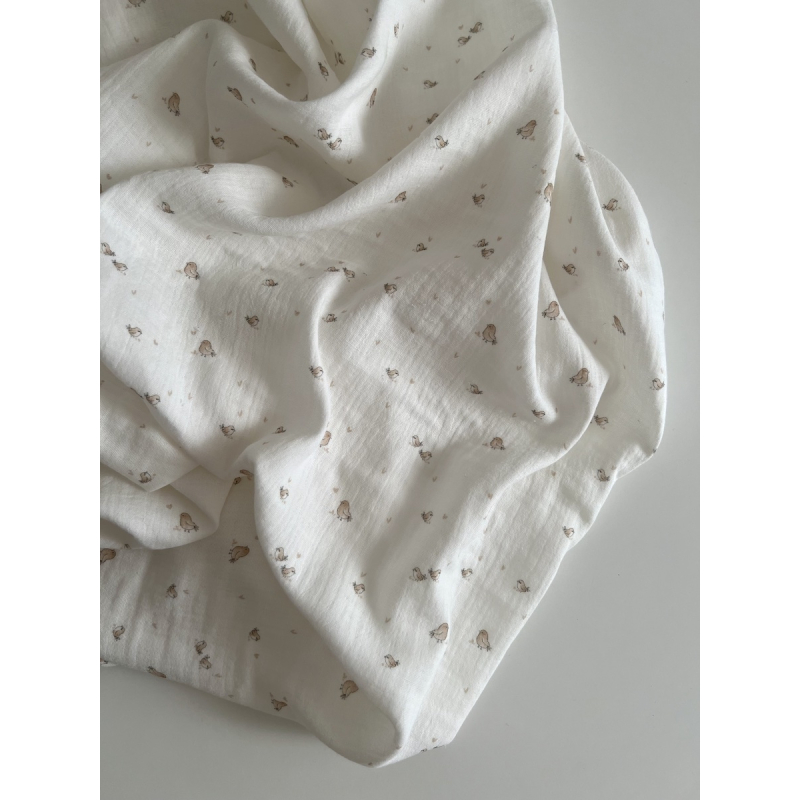 Charly - Double gaze de coton blanc lait motif petits oiseaux beige Tissus issus de l'agriculture biologique  - 7