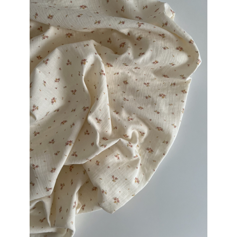 Aminata - Double gaze de coton coloris fond écru imprimé fleuri Tissus issus de l'agriculture biologique  - 10