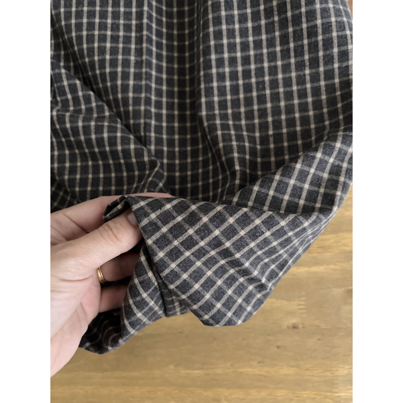 Jules - Popeline de coton tissé carreaux anthracite et cappuccino Tissus issus de l'agriculture biologique  - 4