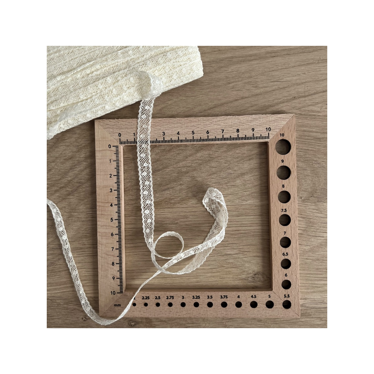 Dentelle française crème 8mm x 1m Batikou - 3 Dentelle française crème 8mm x 1m Batikou - 3