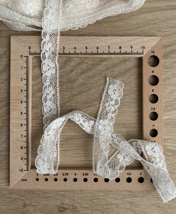 Dentelle française crème 15mm x 1m Batikou - 3