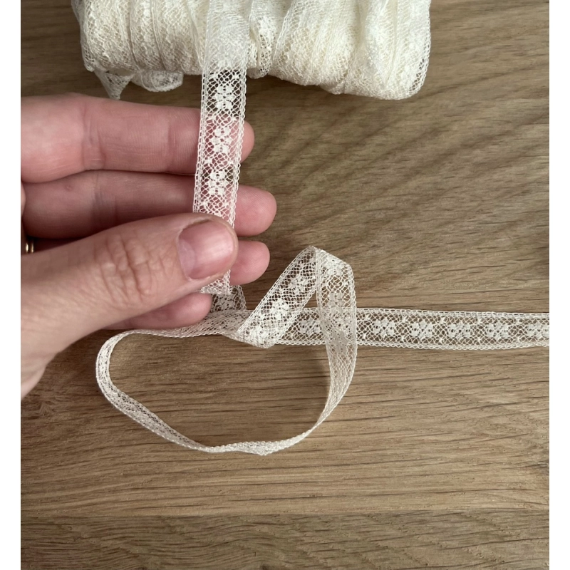 Dentelle française crème 12mm x 1m Batikou - 4