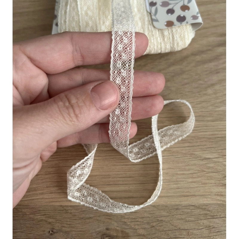 Dentelle française crème 13mm x 1m Batikou - 2