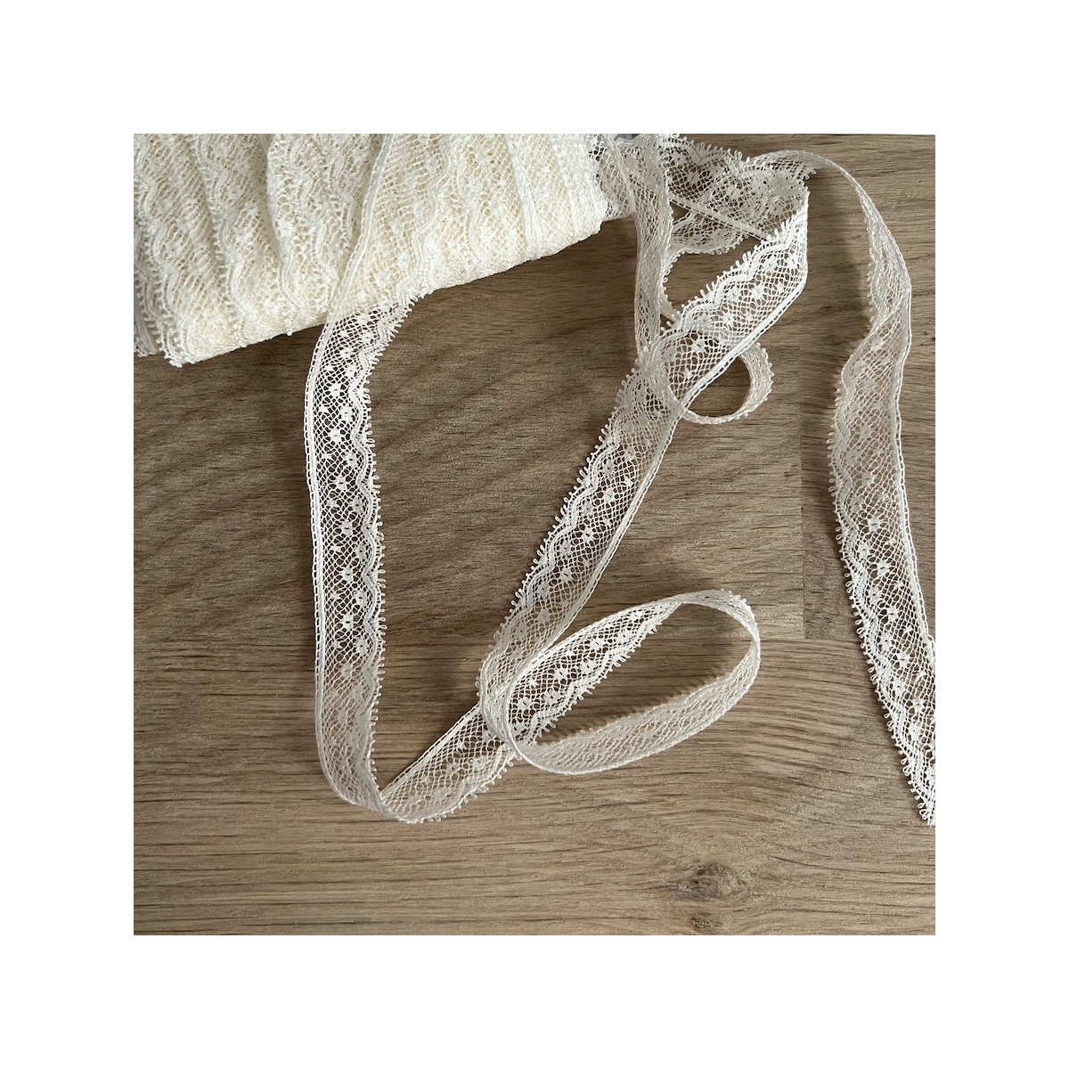 Dentelle française crème 15mm x 1m Batikou - 2 Dentelle française crème 15mm x 1m Batikou - 2