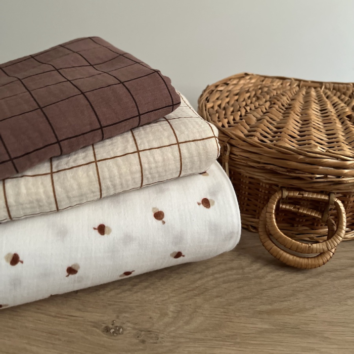 Double gaze de coton Jacques blanc carreaux châtaigne / café noir