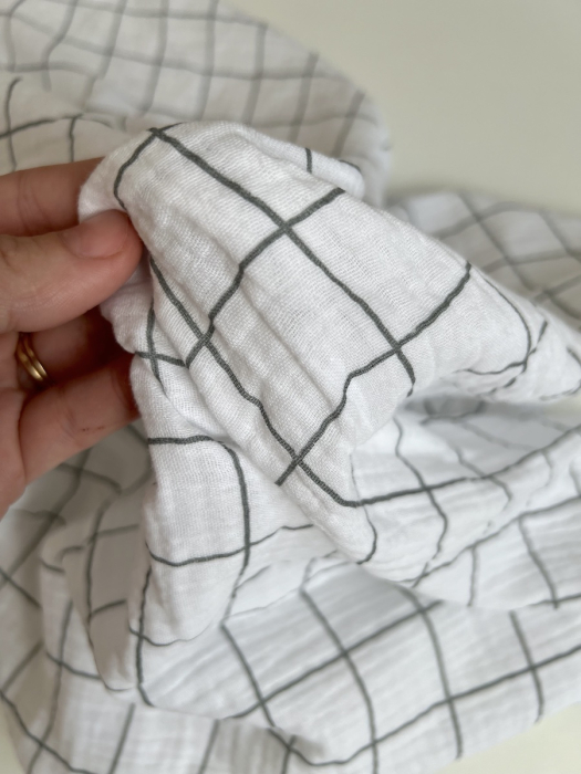 Double gaze de coton Jacques blanc carreaux vert de gris