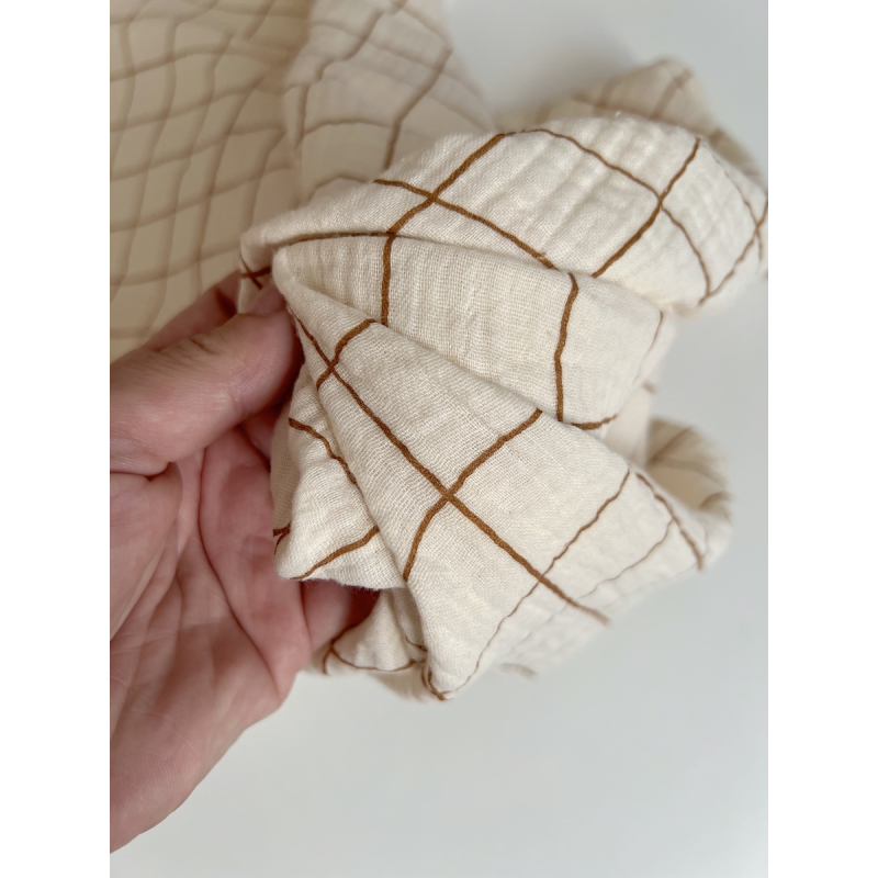 Double gaze de coton Jacques écru carreaux cassonade Batikou - 5