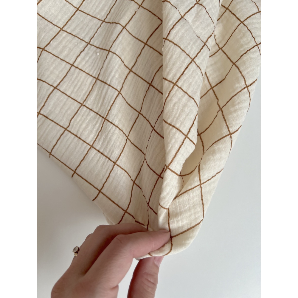 Double gaze de coton Jacques écru carreaux cassonade Batikou - 6