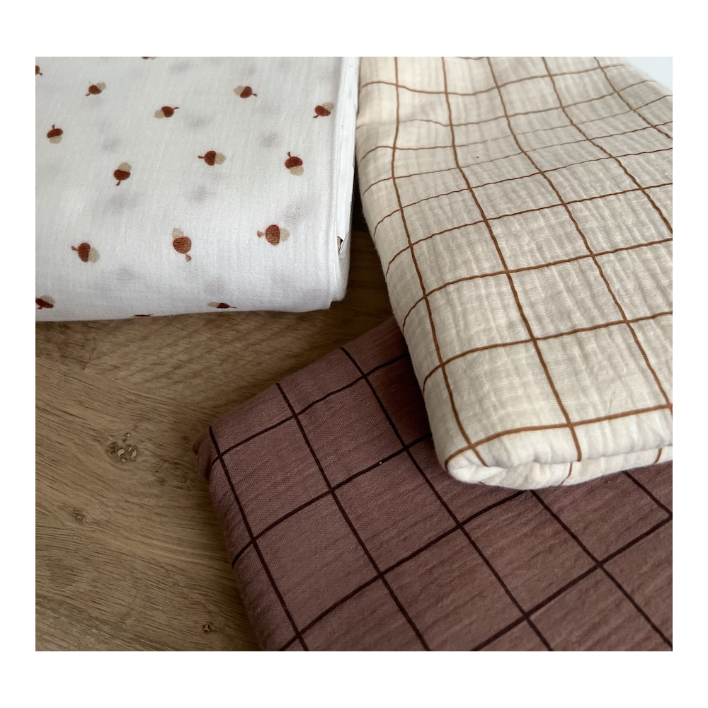 Double gaze de coton Jacques écru carreaux cassonade Batikou - 10