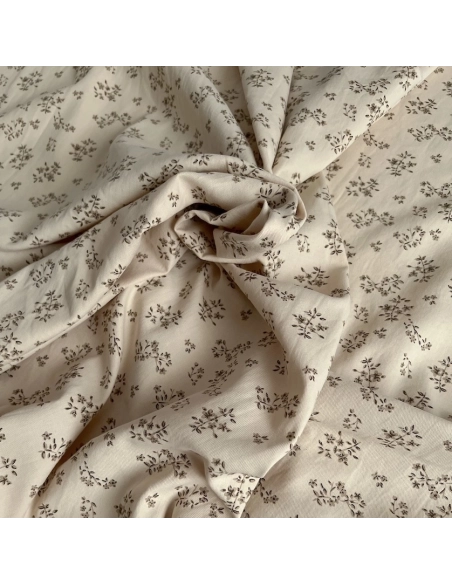 Alix - Tissu sergé de coton imprimé vintage fleuri fond crème Batikou - 1