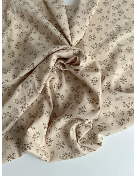 Alix - Tissu sergé de coton imprimé vintage fleuri fond crème Batikou - 4