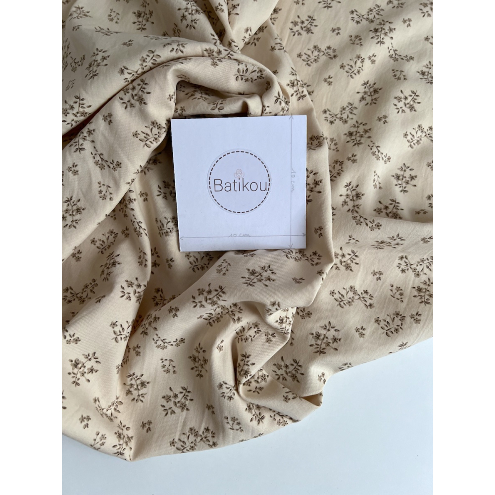 Alix - Tissu sergé de coton imprimé vintage fleuri fond crème Batikou - 7