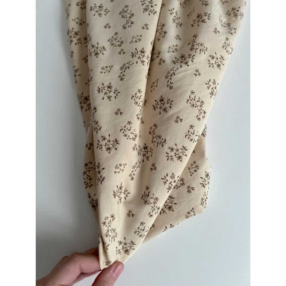 Alix - Tissu sergé de coton imprimé vintage fleuri fond crème Batikou - 8