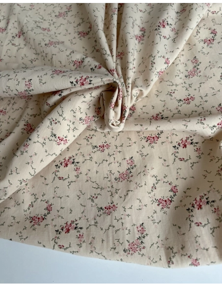 Sophie - Tissu sergé de coton imprimé vintage fleuri fond crème Batikou - 5