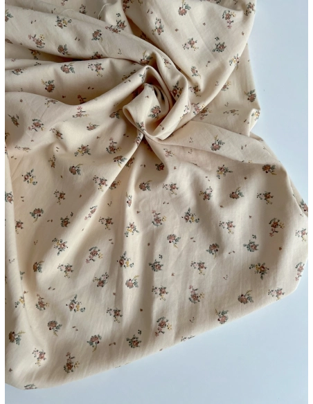 Rosie - Tissu sergé de coton imprimé vintage fleuri fond crème Batikou - 7