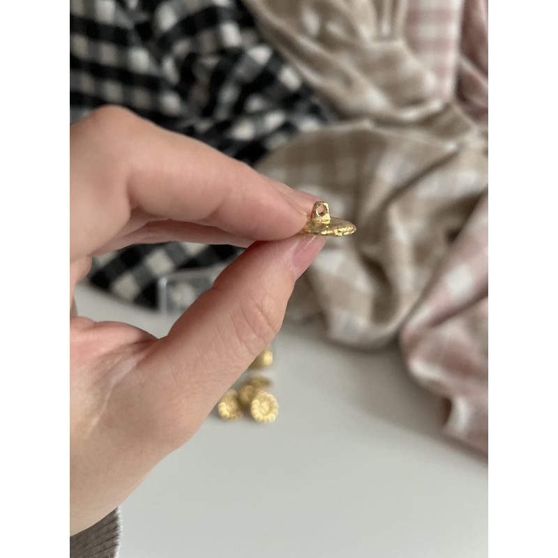 Bouton à queue vintage 18mm métal doré Batikou - 4