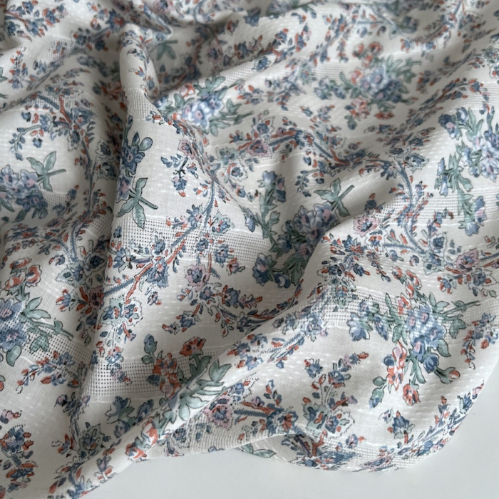 Zina - Voile de coton texturé imprimé fleuri bleu / vert Qualité Oeko-tex - 1