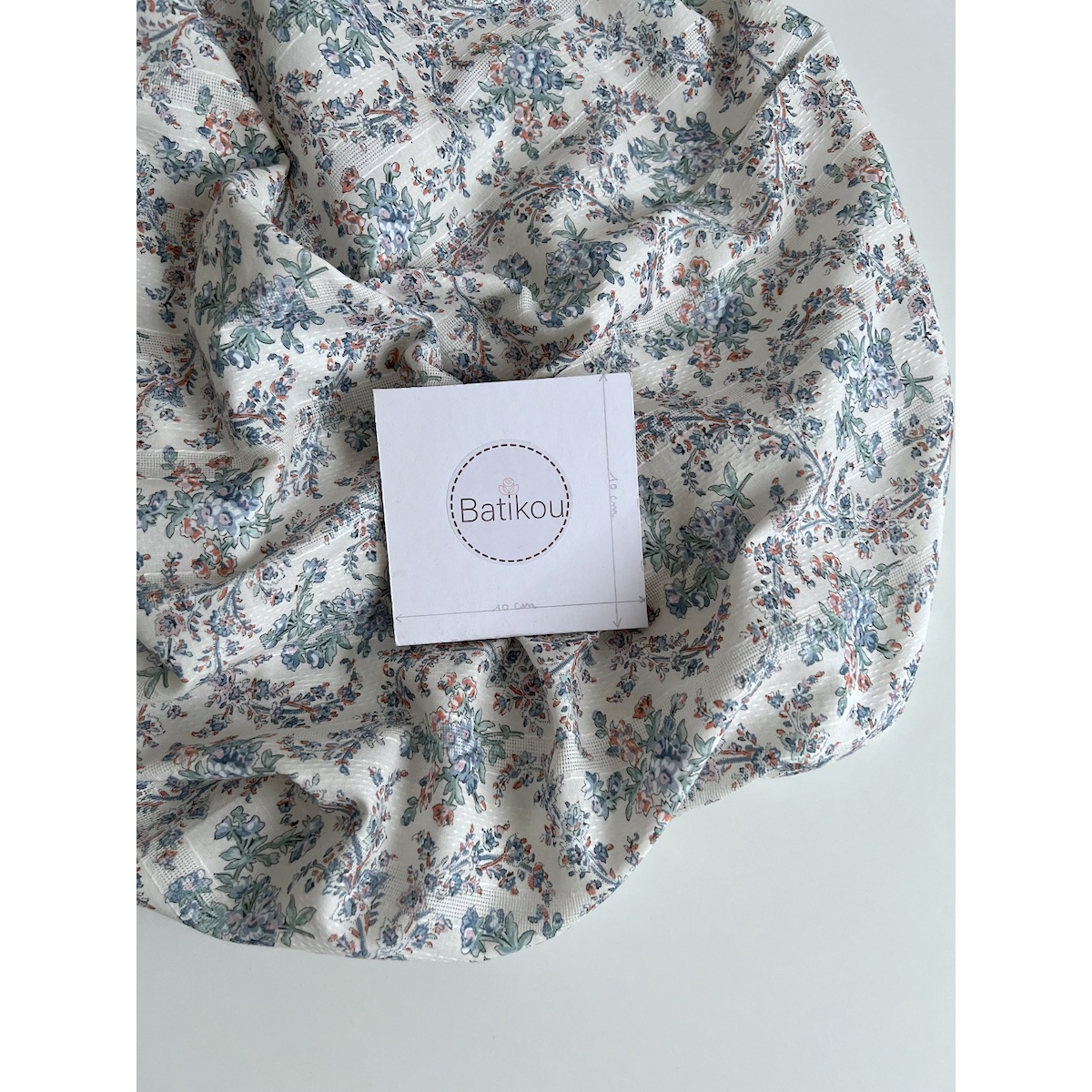Zina - Voile de coton texturé imprimé fleuri bleu / vert Qualité Oeko-tex - 4 Zina - Voile de coton texturé imprimé fleuri bleu / vert Qualité Oeko-tex - 4