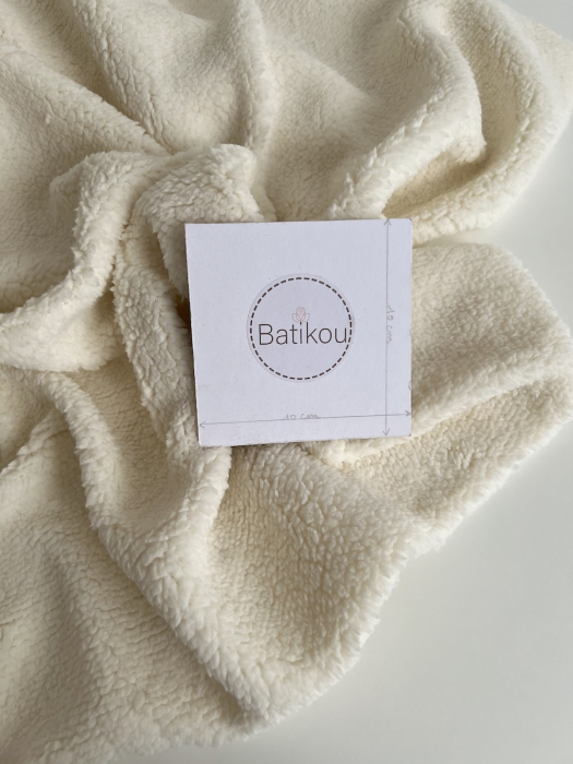 Teddy / moumoute bouclé coloris écru