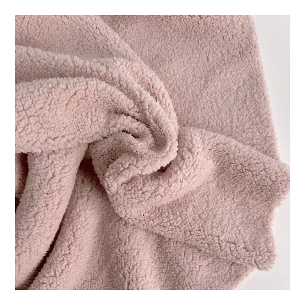 Teddy / moumoute bouclé coloris rose thé