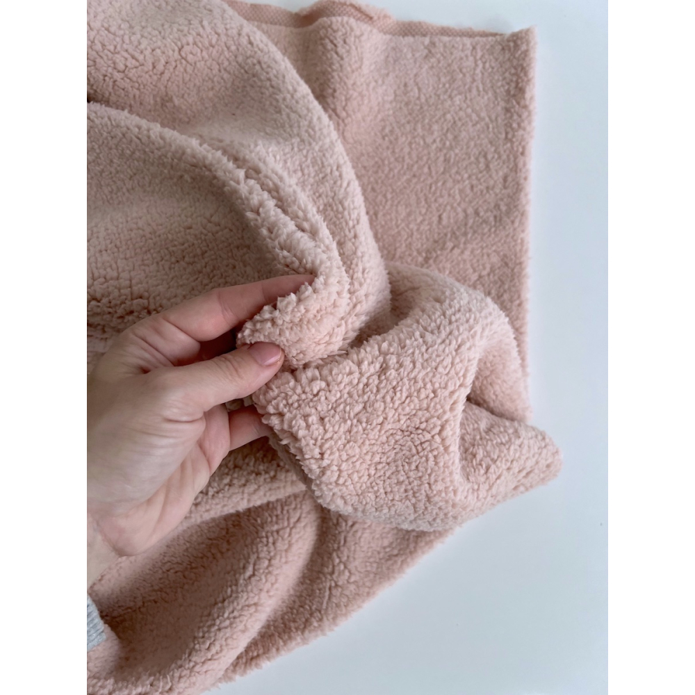 Teddy / moumoute bouclé coloris rose thé